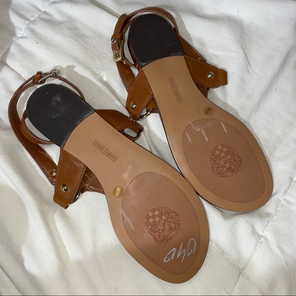 Flats - Picture 6 of 7